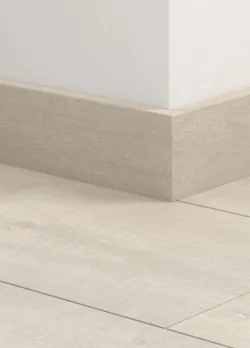 Sockellist till laminatgolv - Light Fjord Oak, INGEN RETURRETT!