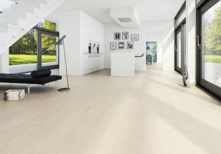 Moland Molaloc Ask, parkett 3-stavs, vit mattlack