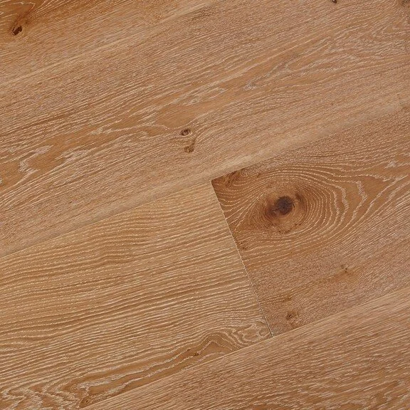 FloorMaster Herrgårdsplanka - Ek creme matt lack 260 mm.