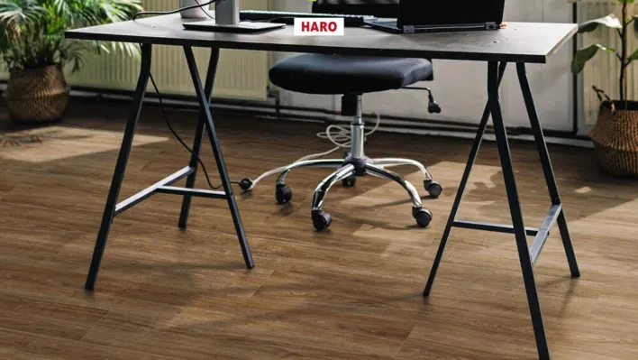 Haro laminatgolv, Gran Via Aqua - Ek Eleganza, Rökt