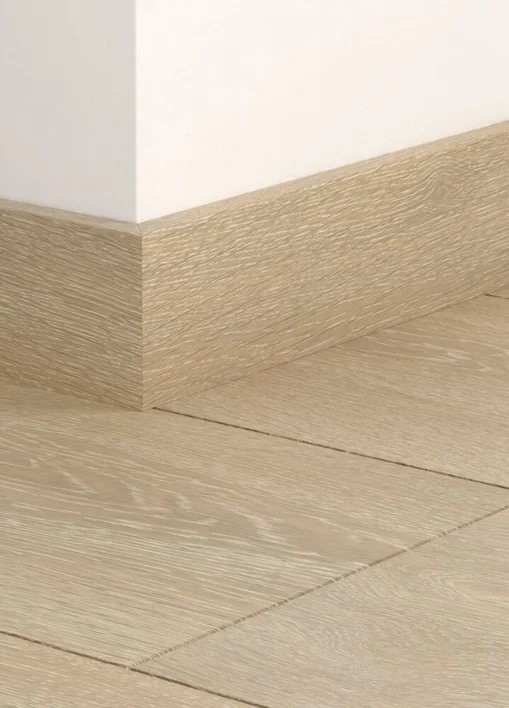 Sockellist för laminatgolv - Chalked Nordic Oak, INGEN RETURRÄTT!