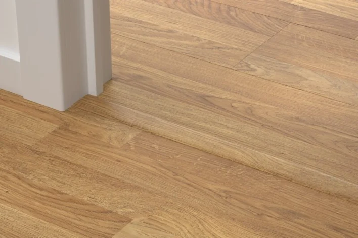 5-i-1 list för laminatgolv - Elegant Oak, 3-strip, INGEN RETURRÄTT!